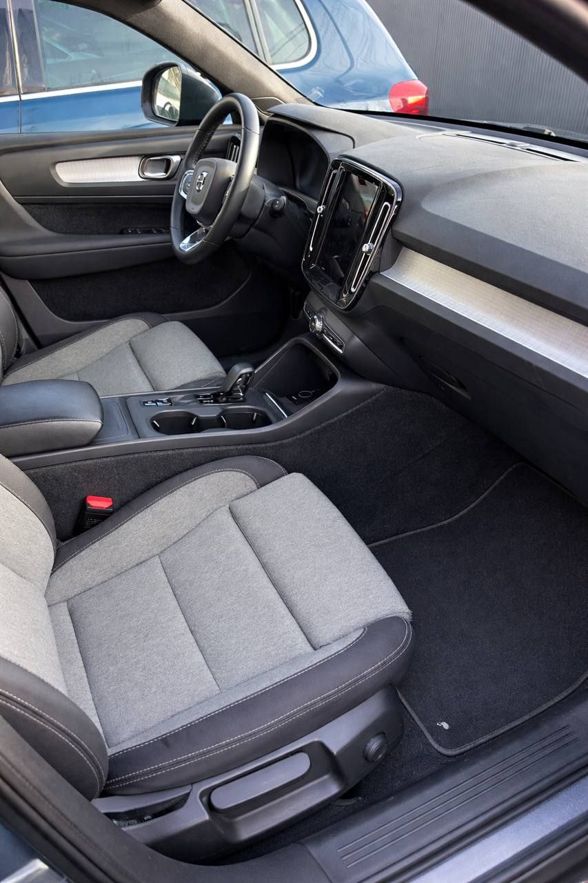 Volvo XC40B3 2.0 Mild Hybrid - 7