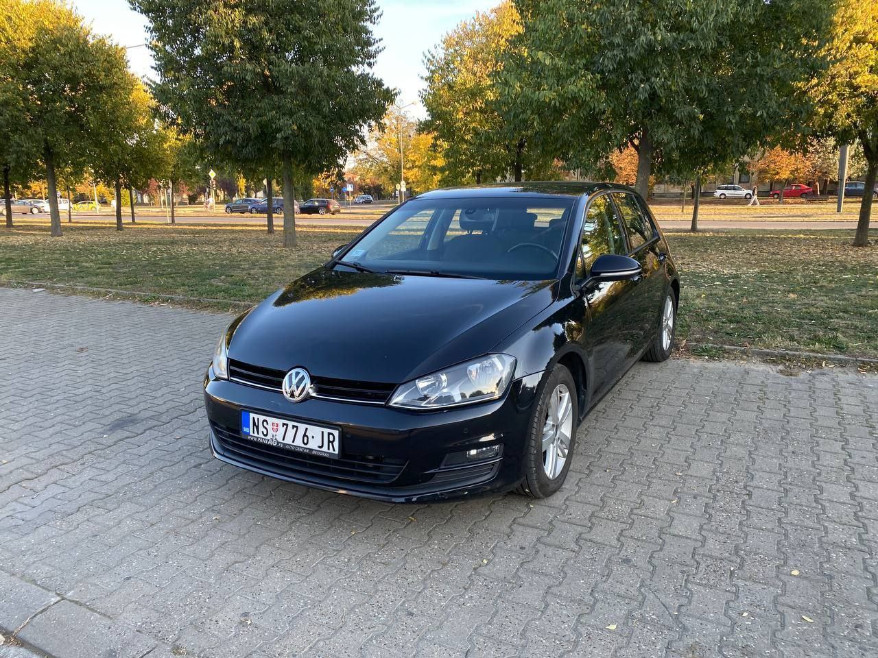 Volkswagen Golf 2.0 - 4