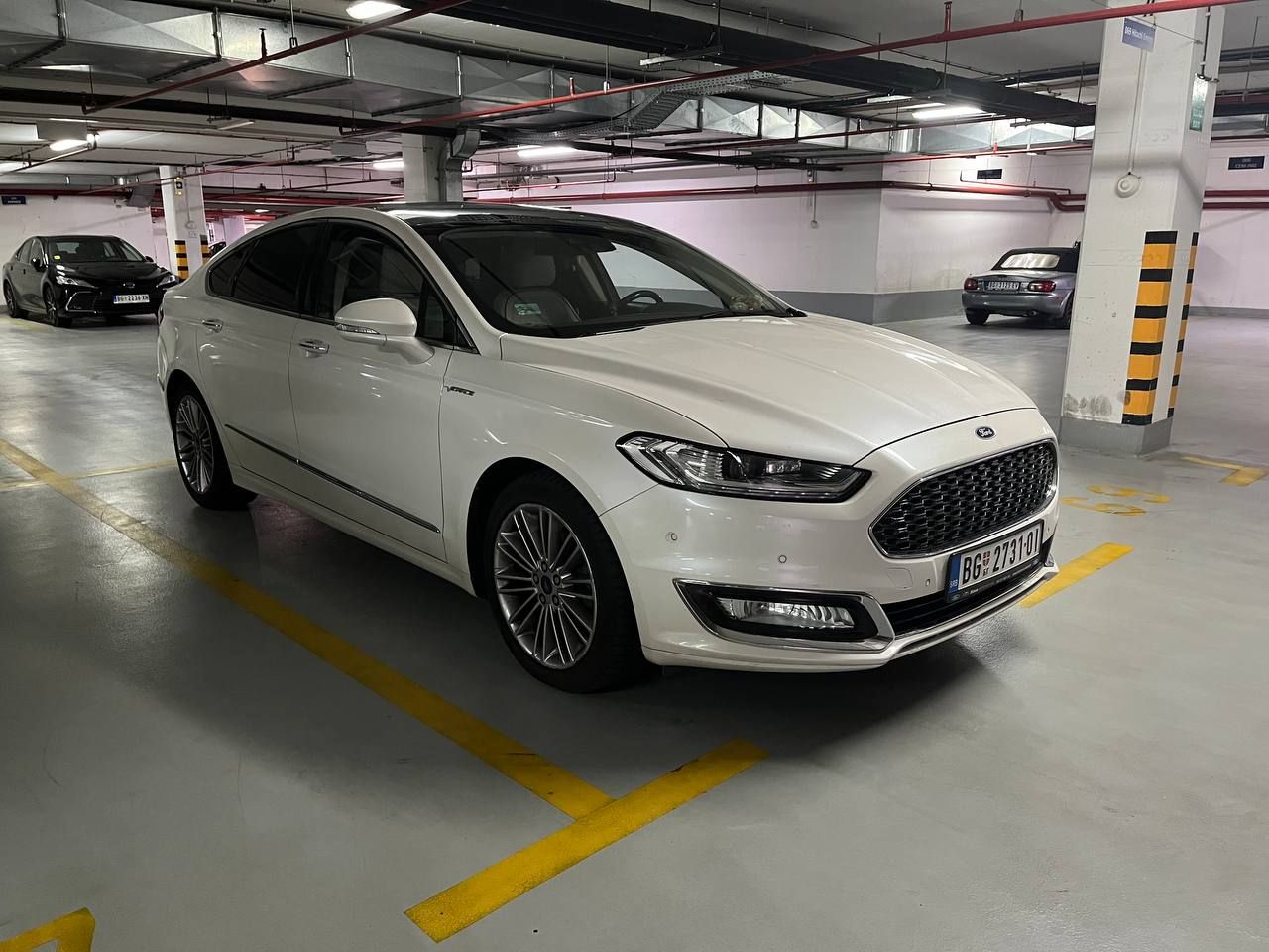 Ford Mondeo Vignale - 2