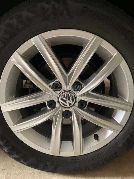 Volkswagen Golf 7 - 5