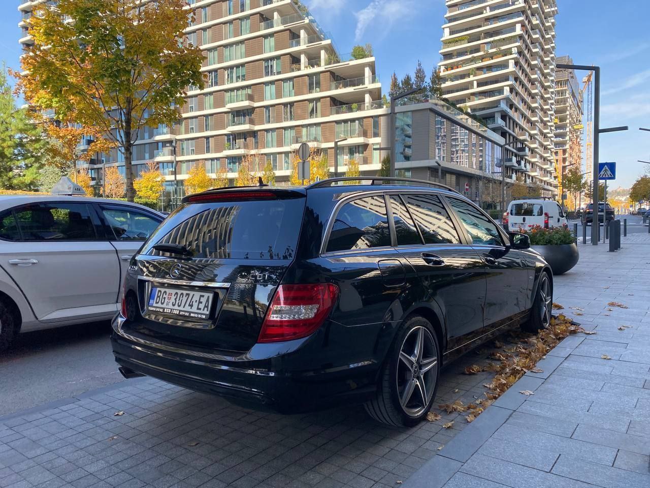 Mercedes-Benz C220 CDI BlueEFFICIENCY - 4