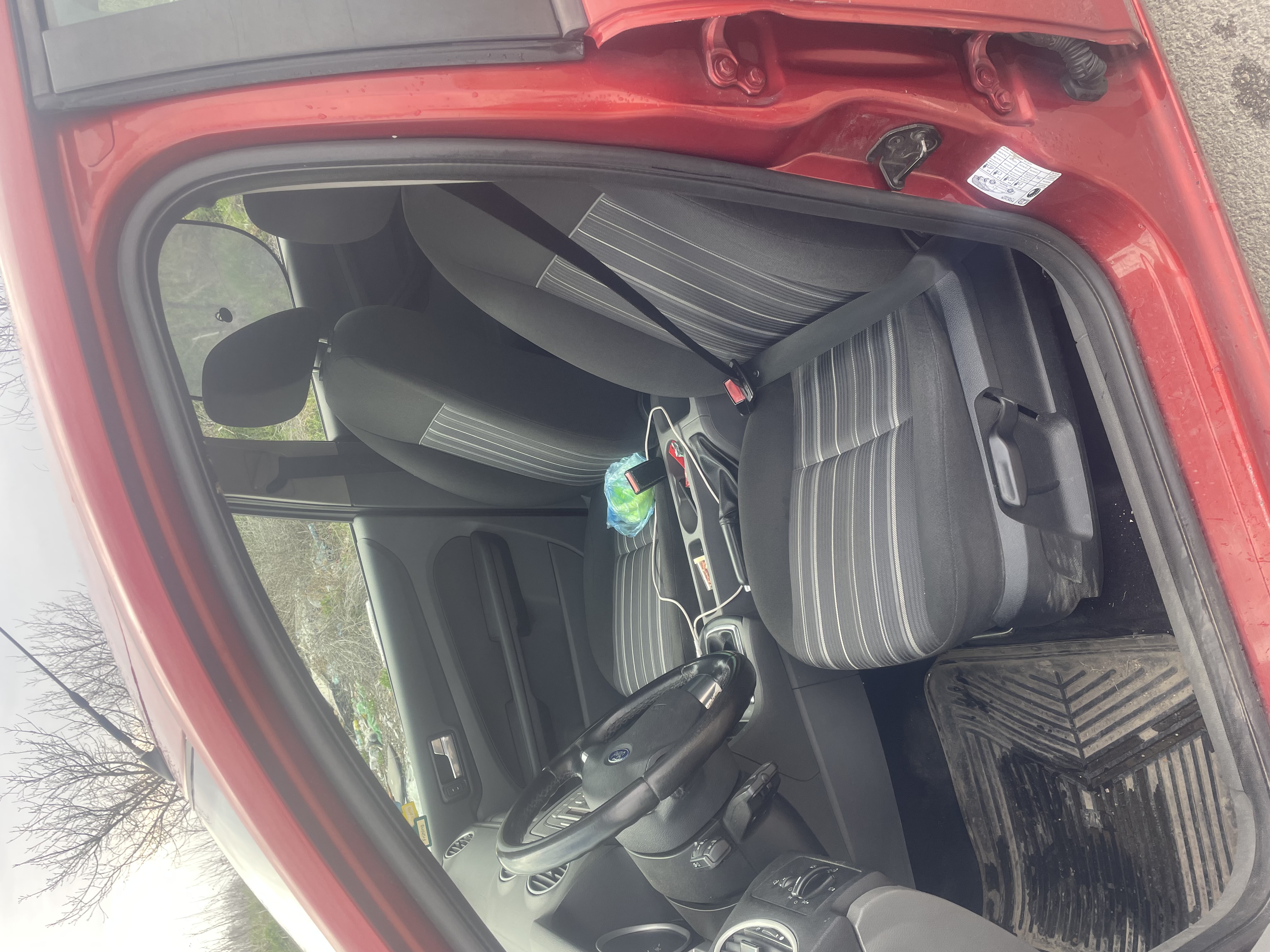 Ford Focus 1.6 - 5