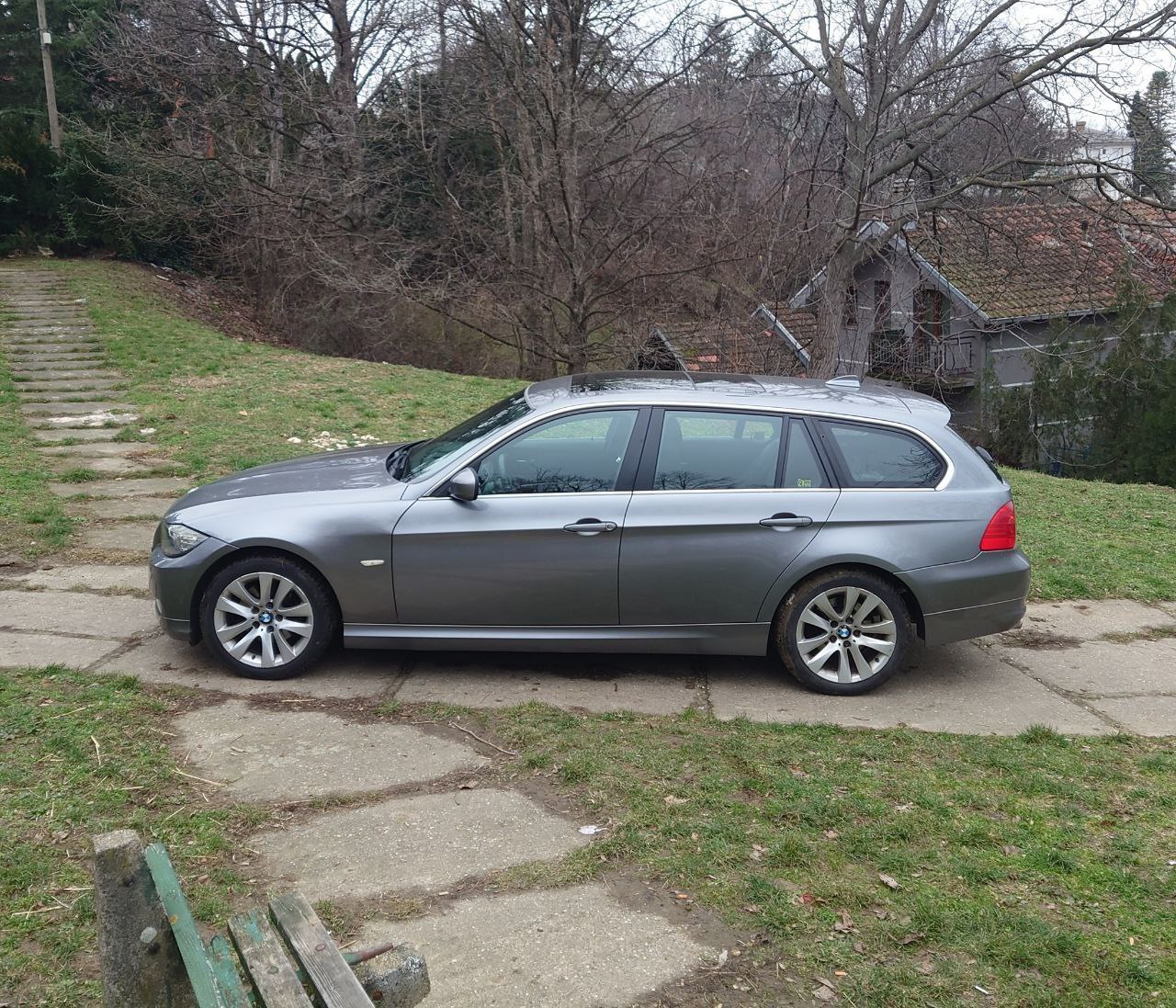 BMW 318d Touring E91 2.0 - 4